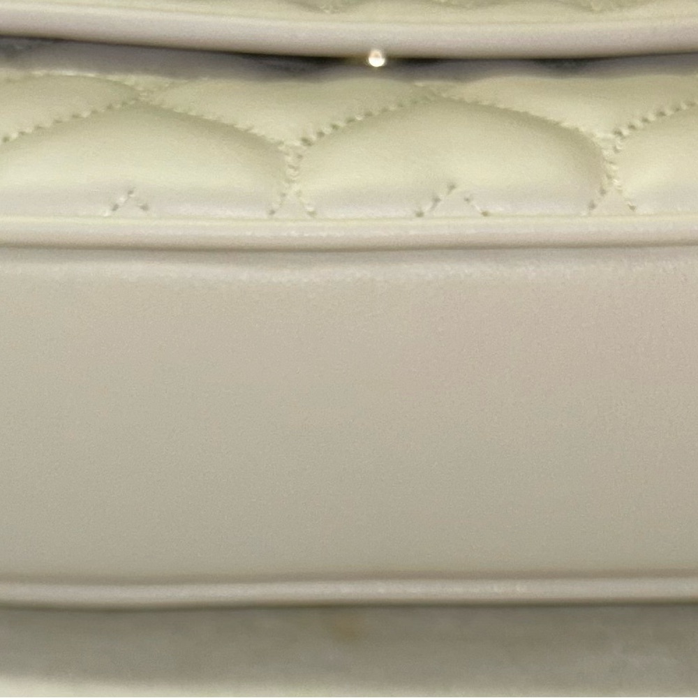 NWT…Juicy Couture Gray Shoulder Bag with Quilted Design and Gold Hardware - Picture 9 of 11
